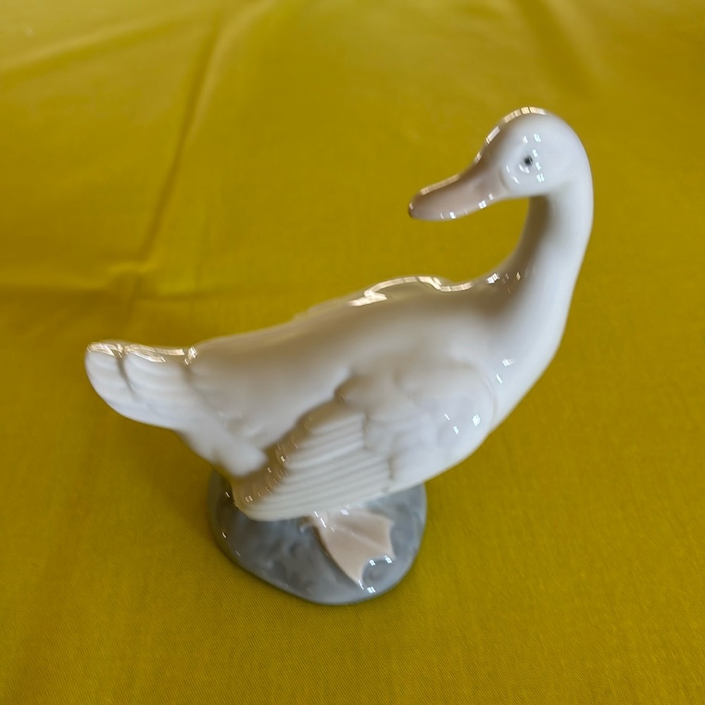 Lladro (retired)